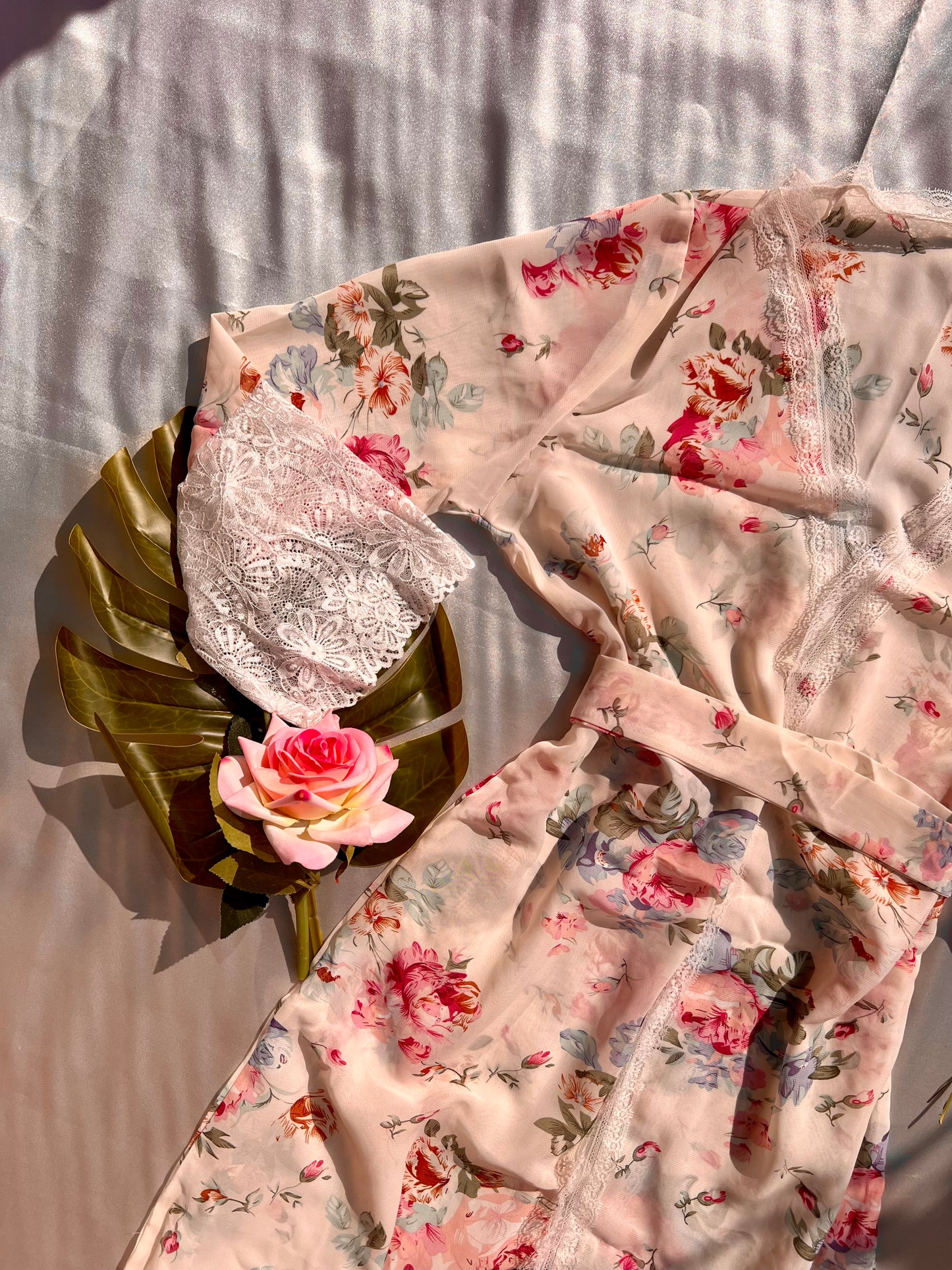 Exquisite White and Pink Floral PJ Set